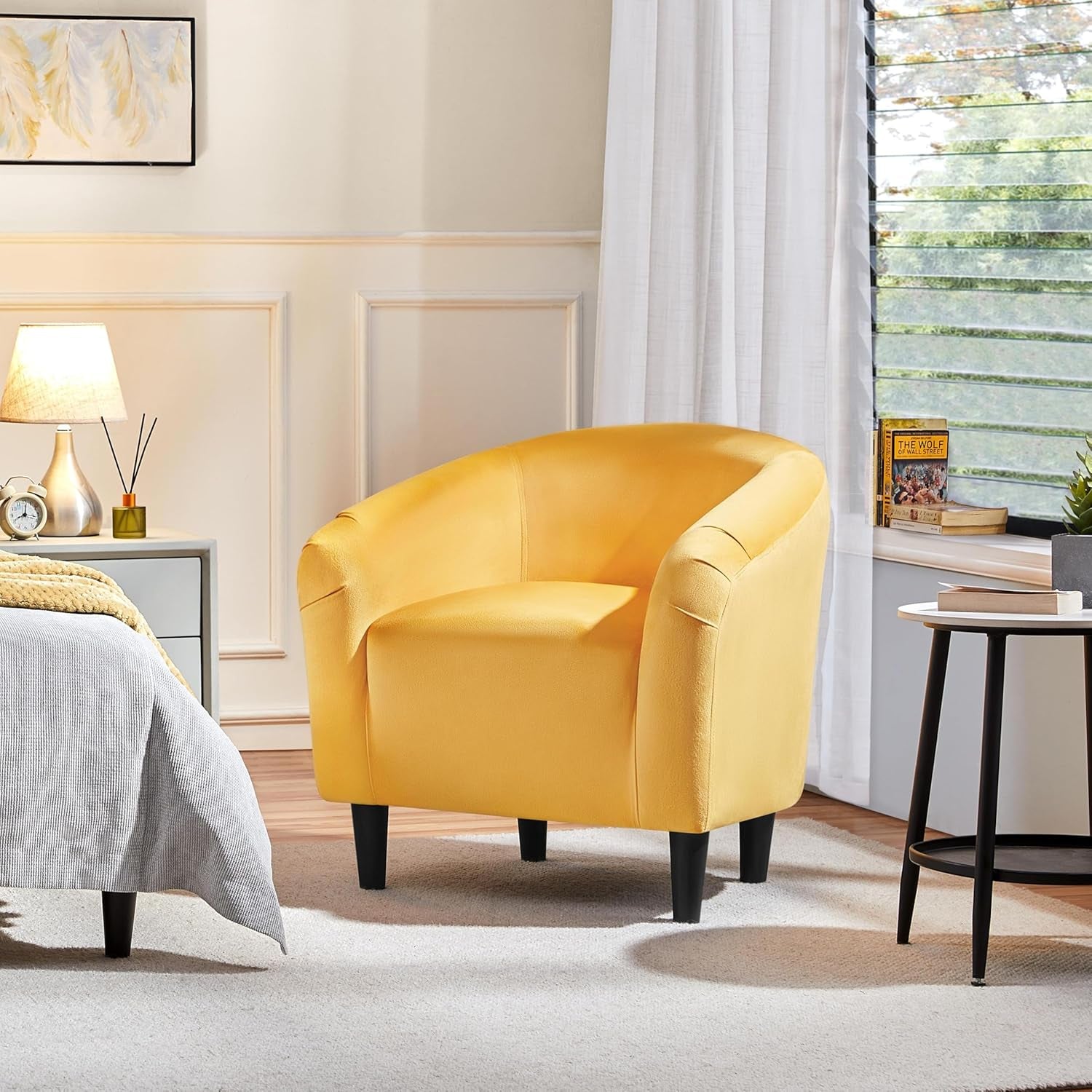 Yellow Chair, Accent Chair for Bedroom, Armchair for Living Room, Velvet Fabric Club Chair with Soft Padded Seat and Sturdy Legs for Bedroom Waiting Room, Yellow