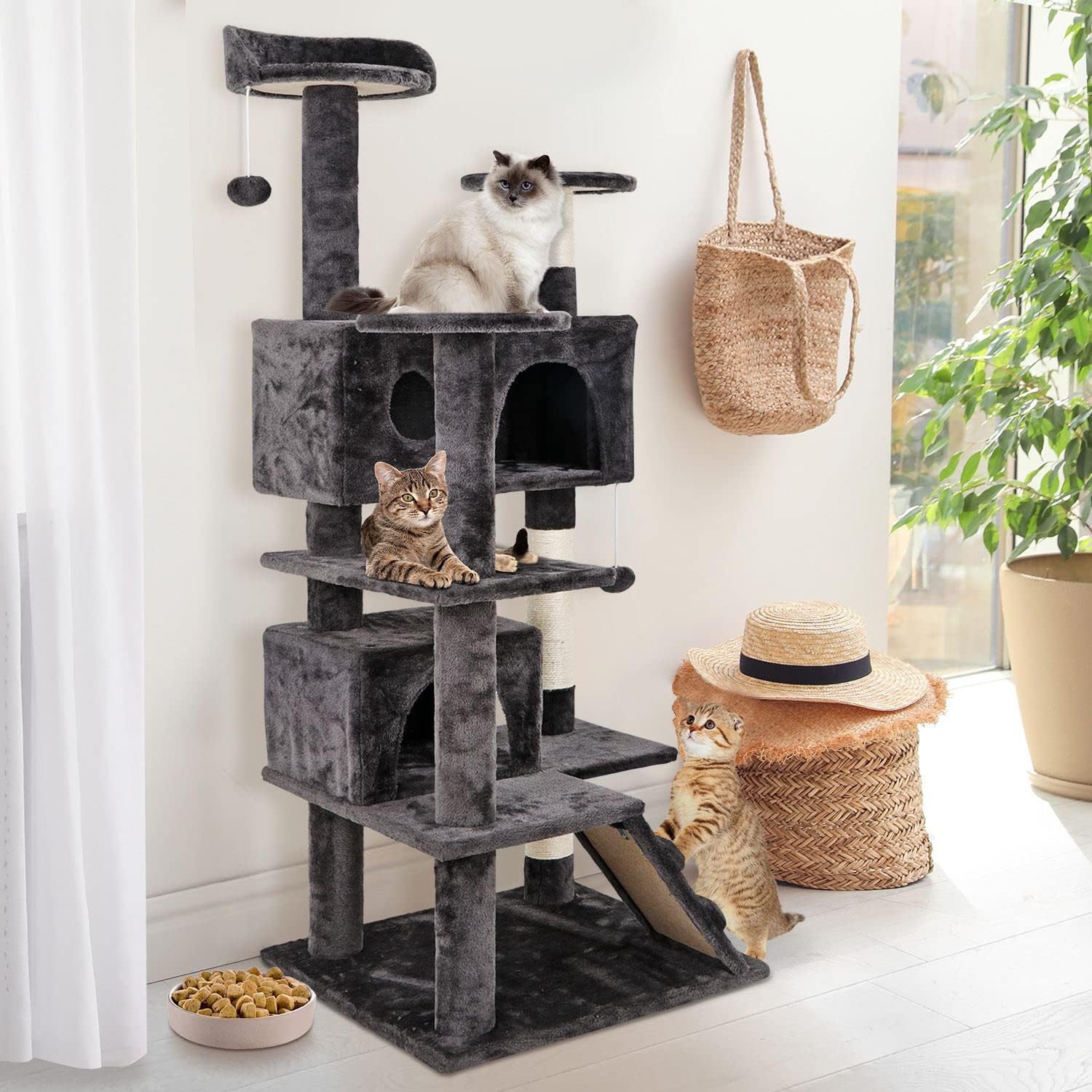 Cat Tree with Sisal-Covered Scratching Posts and 2 Plush Rooms