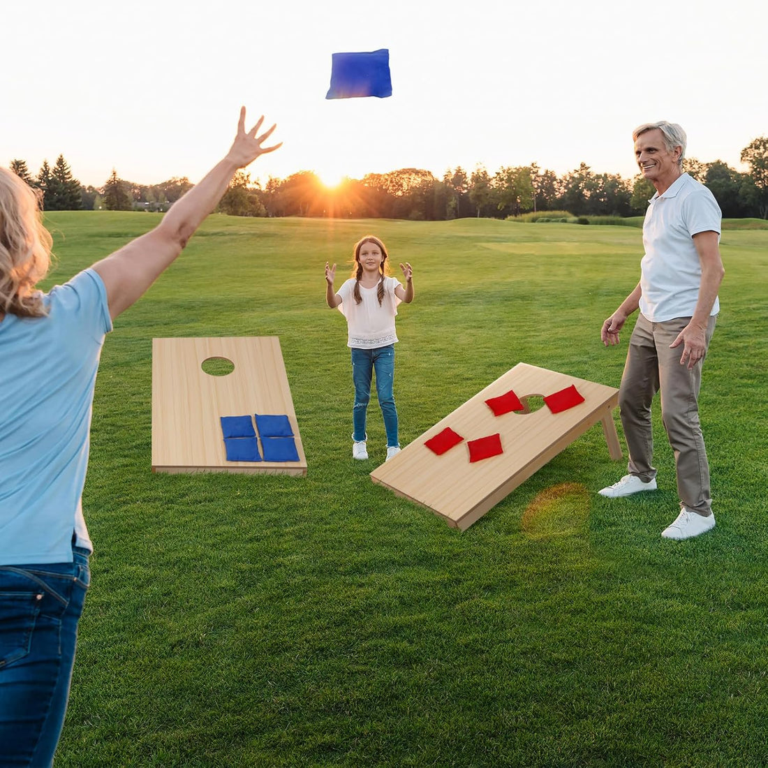 Portable Cornhole Set Regulation Size Outdoor Yard Cornhole Game 2 Wooden Cornhole Boards 8 Corn Hole Toss Bags with Travel Carrying Bag