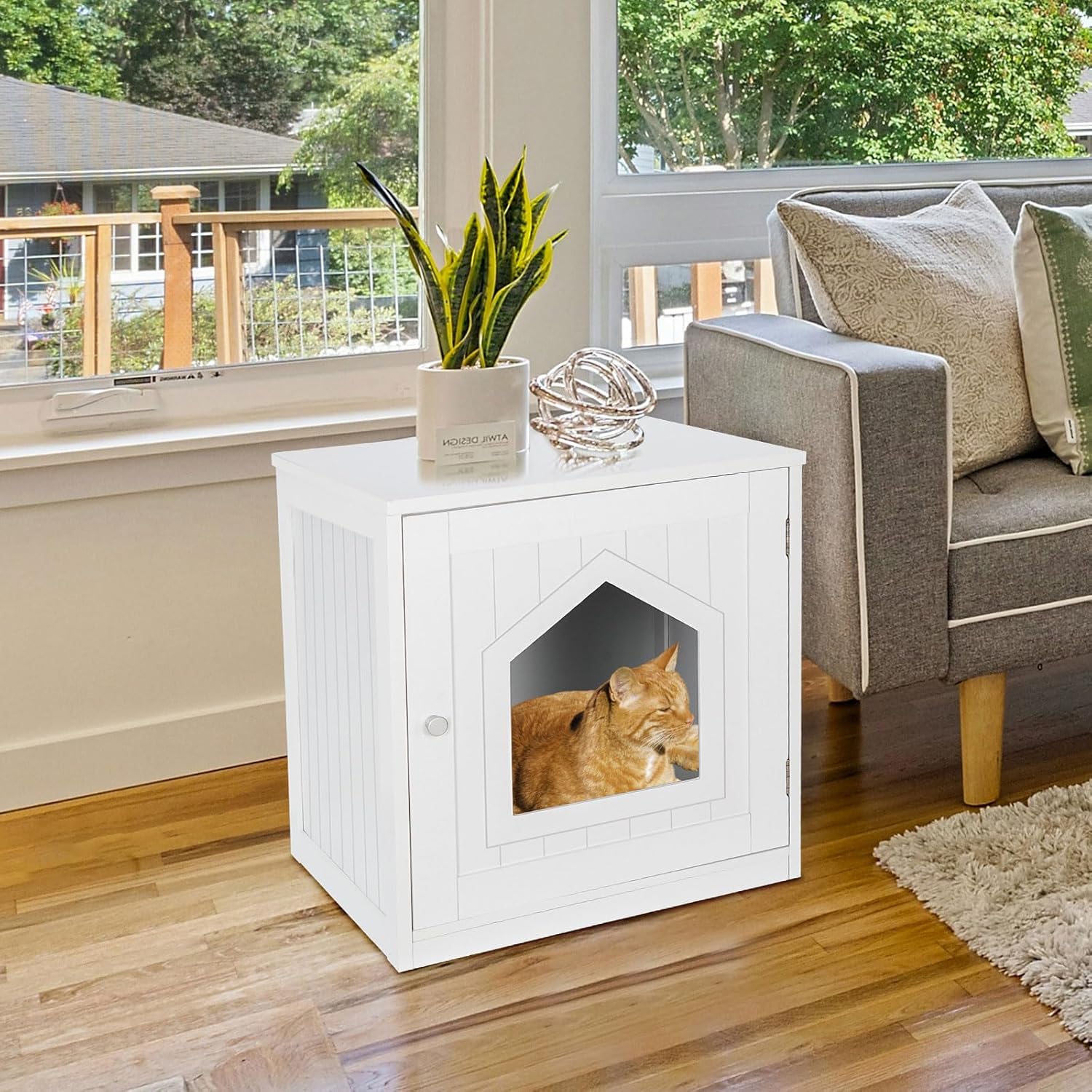 Pet Cat Litter Box Enclosure with Vent Holes